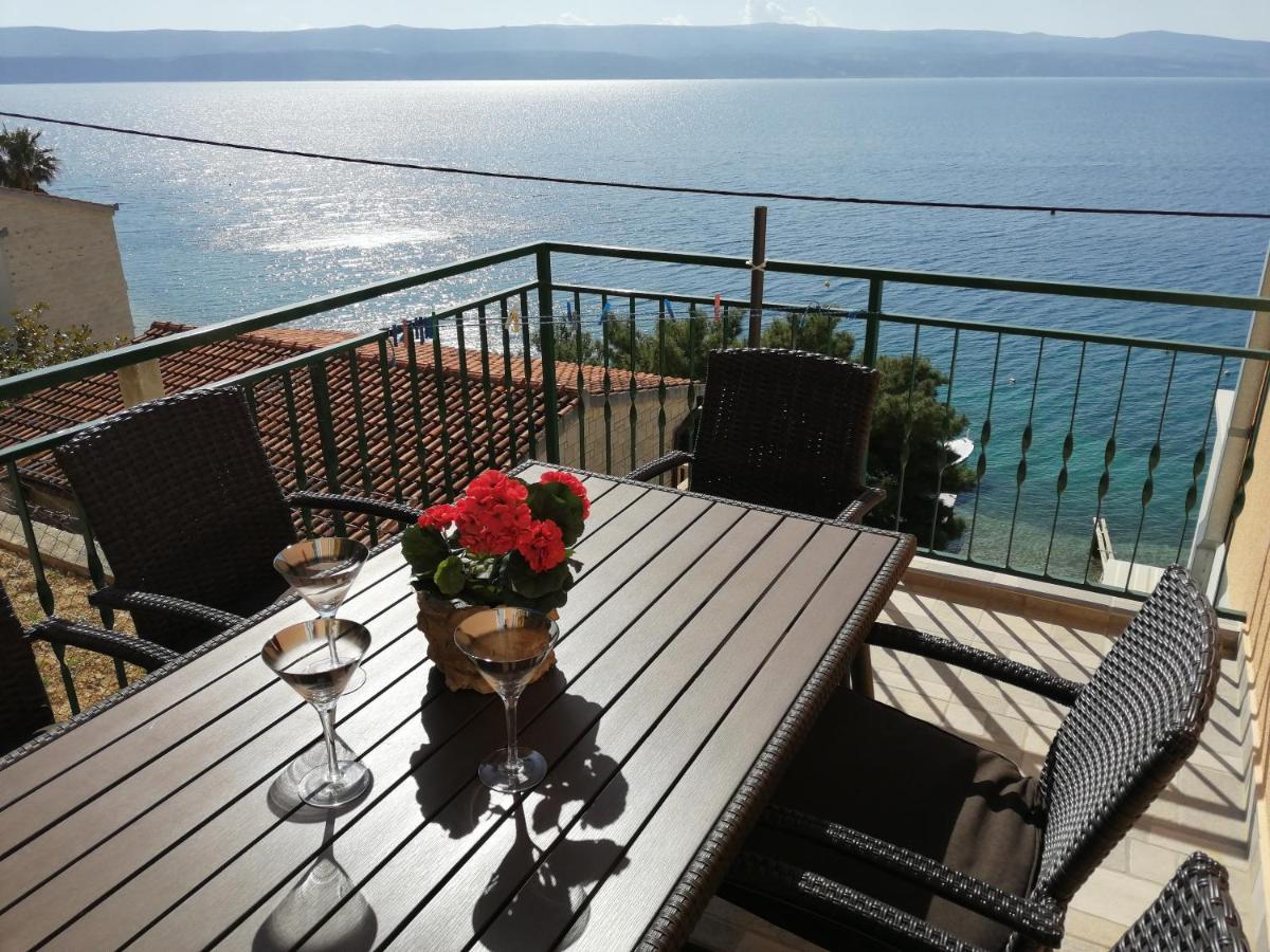 House Karlo Apartments Omis Exterior photo