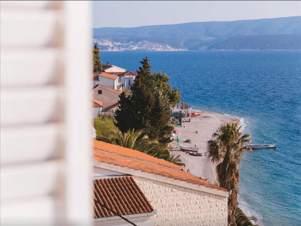 House Karlo Apartments Omis Exterior photo